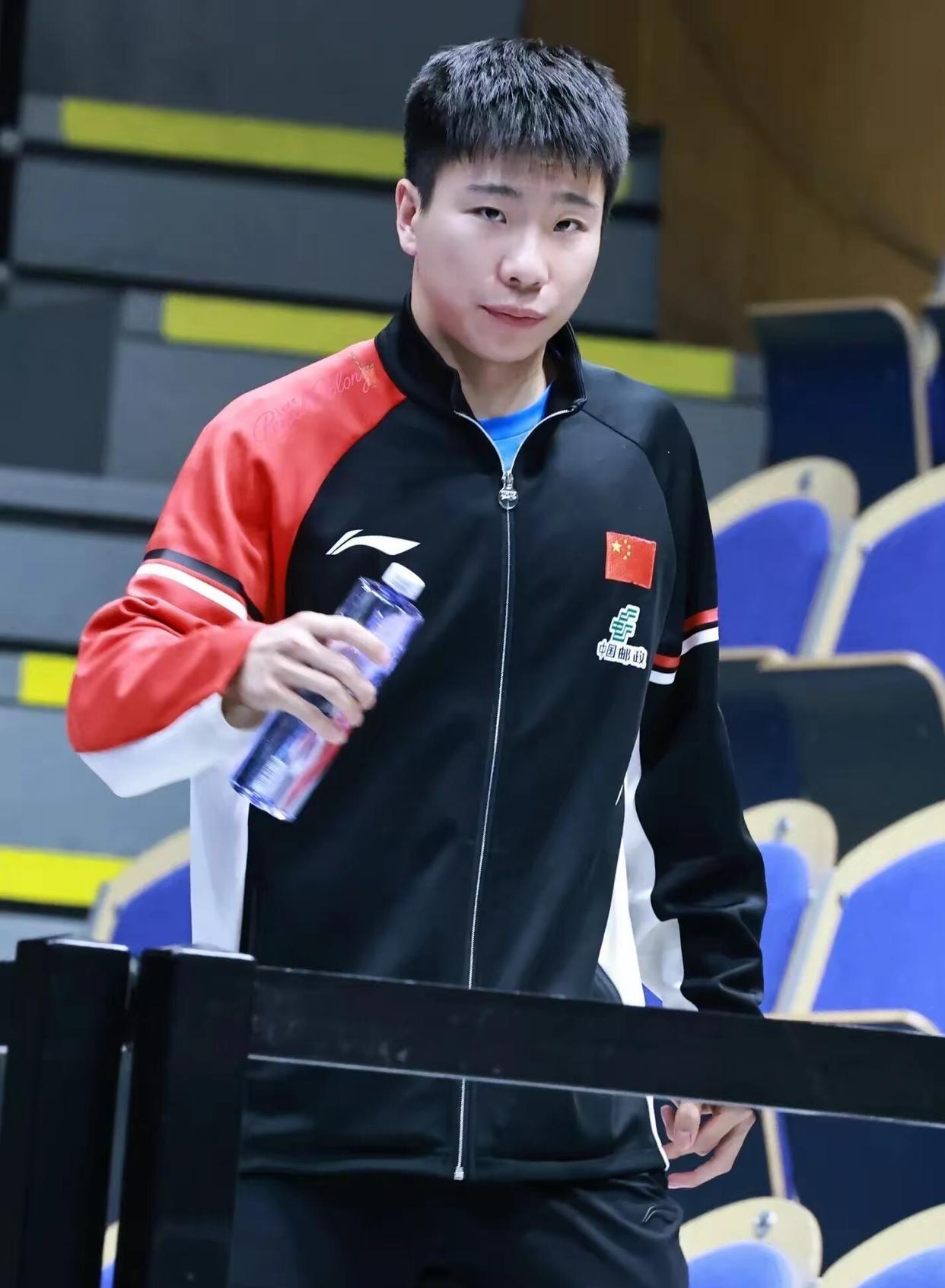 关于乒超联赛八强战爆出冷门！拜仁慕尼黑惊险皇家马德里，争冠形势突变的信息