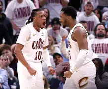 赛前速览：亚洲杯首回合迈阿密热火对阵金州勇士，三大看点值得期待的简单介绍